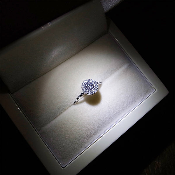 Dカラー VVS 3EX H&C 天然ダイヤモンド プラチナ 取り巻き 婚約指輪|Gallery 424
