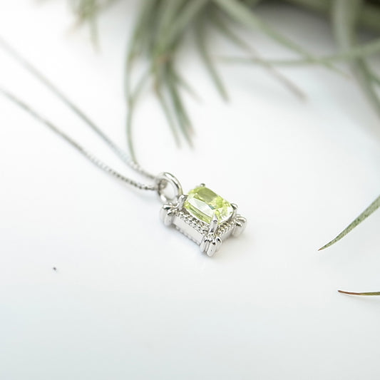 Natural Green Diamond Fancy Intense Yellow Green 0.4ct Platinum Necklace | Gallery 463