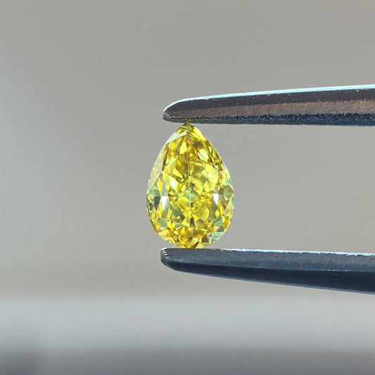 裸石 0.197ct Fancy Vivid Yellow VS-2 中央宝石研究所ソーティング付