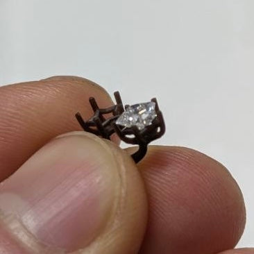 制作進行中　星ダイヤモンド　ピアス