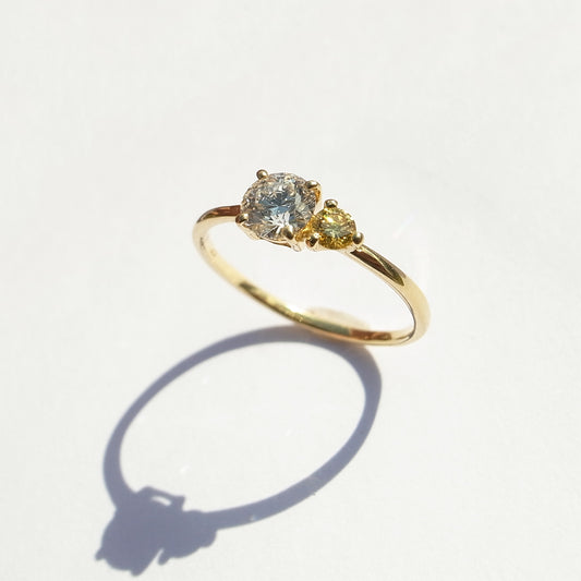 0.358ct 天然ダイヤモンドと天然発色イエローダイヤモンドのK18YGリング