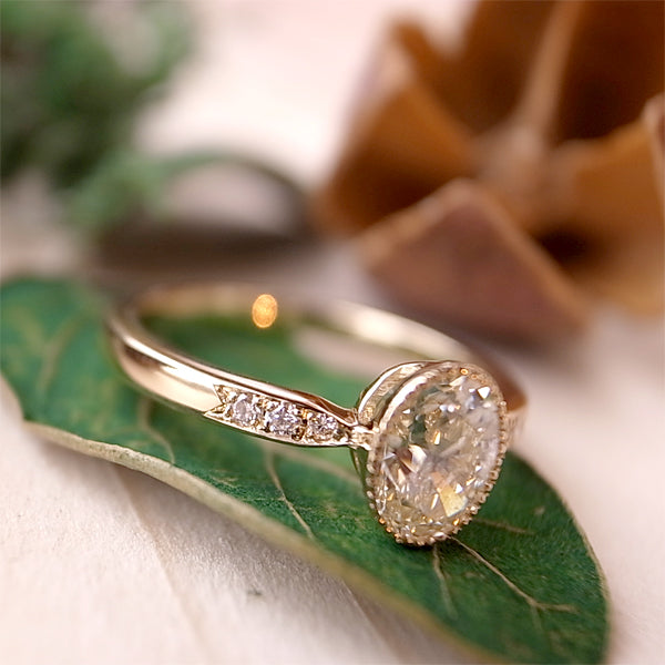 オーバルシェイプダイヤモンド 0.57ct K18YGリング｜Gallery 036
