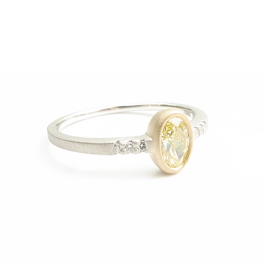 Natural Fancy Intense Yellow Diamond 0.405ct Oval K18YG/Platinum Ring | Gallery 342