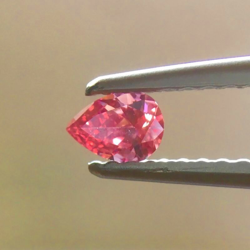 天然ピンクダイヤモンド Fancy Vivid Purplish Pink 0.128ct VS1 ルース｜Gallery 445