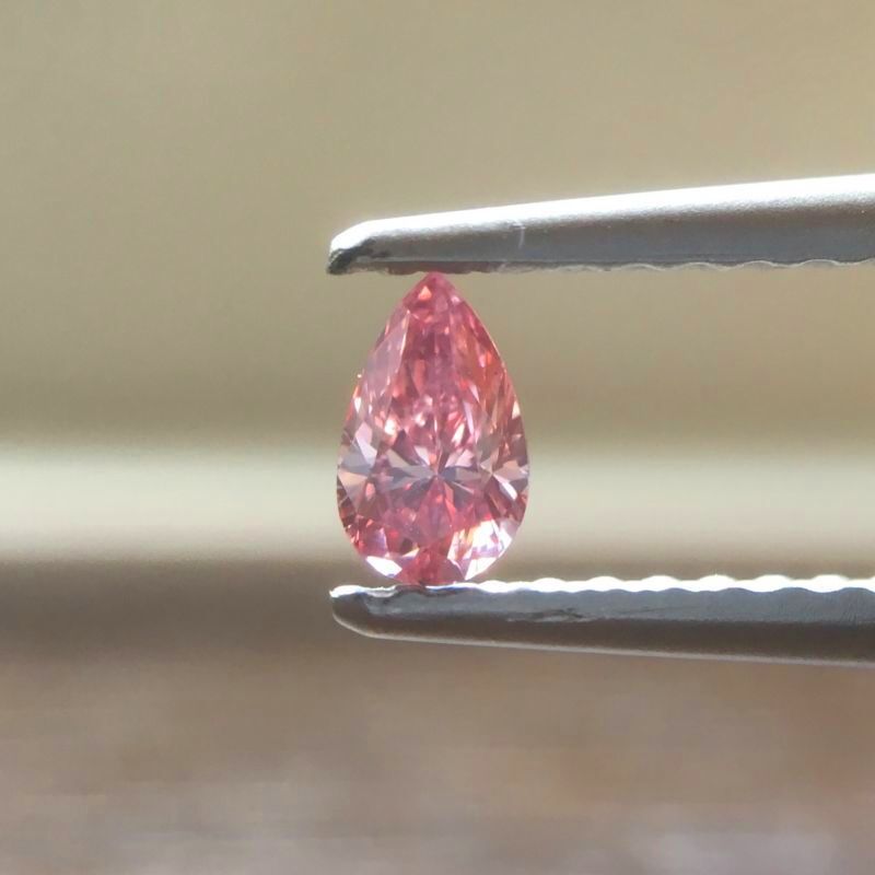 天然ピンクダイヤモンド Fancy Vivid Pink 0.160ct VS2 ルース｜Gallery 462