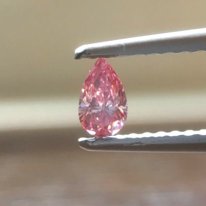天然ピンクダイヤモンド Fancy Vivid Pink 0.160ct VS2 ルース｜Gallery 462