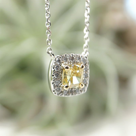 Natural Yellow Diamond Fancy Intense Yellow 0.289ct SI1 Platinum/K18YG Necklace | Gallery 639