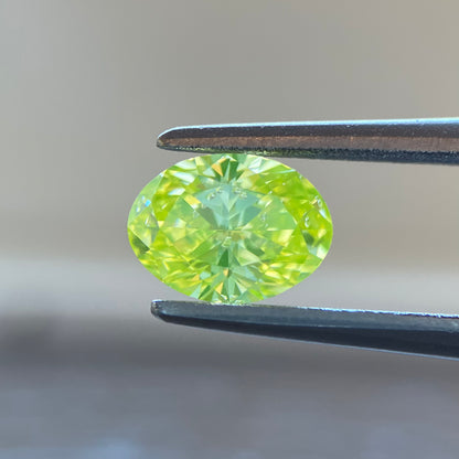 裸石 0.600ct Fancy Intense Greenish Yellow SI-1 中央宝石研究所ソーティング付