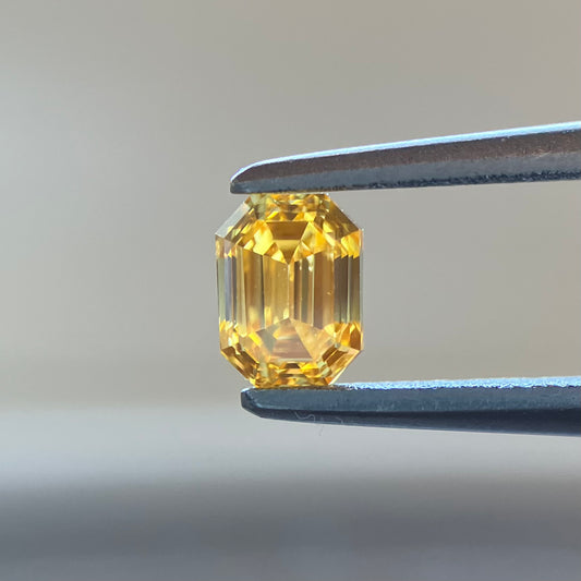 裸石 0.337ct Fancy Vivid Orange Yellow SI-2 中央宝石研究所ソーティング付