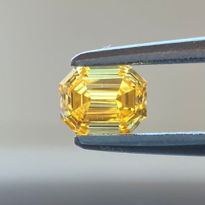 裸石 0.337ct Fancy Vivid Orange Yellow SI-2 中央宝石研究所ソーティング付