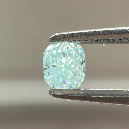 裸石 0.29ct Fancy Light Bluish Green VS-2 GIA鑑定書付き