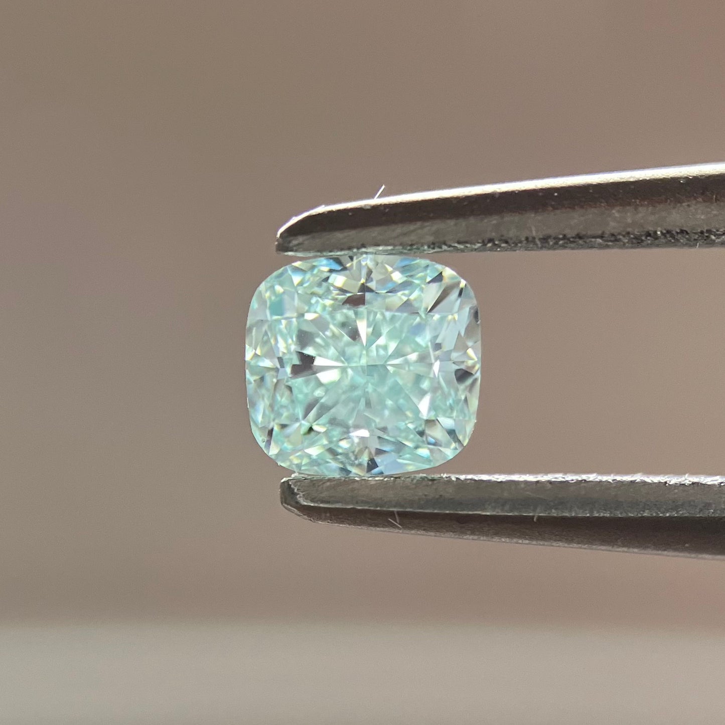 裸石 0.29ct Fancy Light Bluish Green VS-2 GIA鑑定書付き