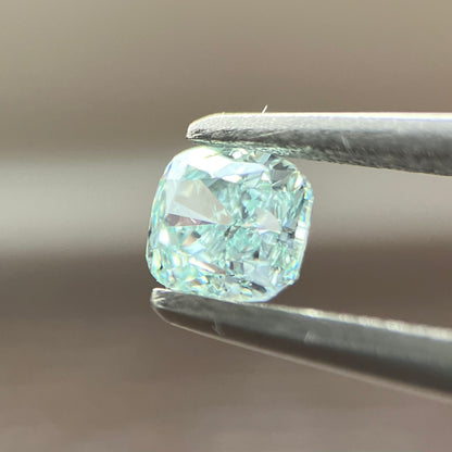 裸石 0.29ct Fancy Light Bluish Green VS-2 GIA鑑定書付き