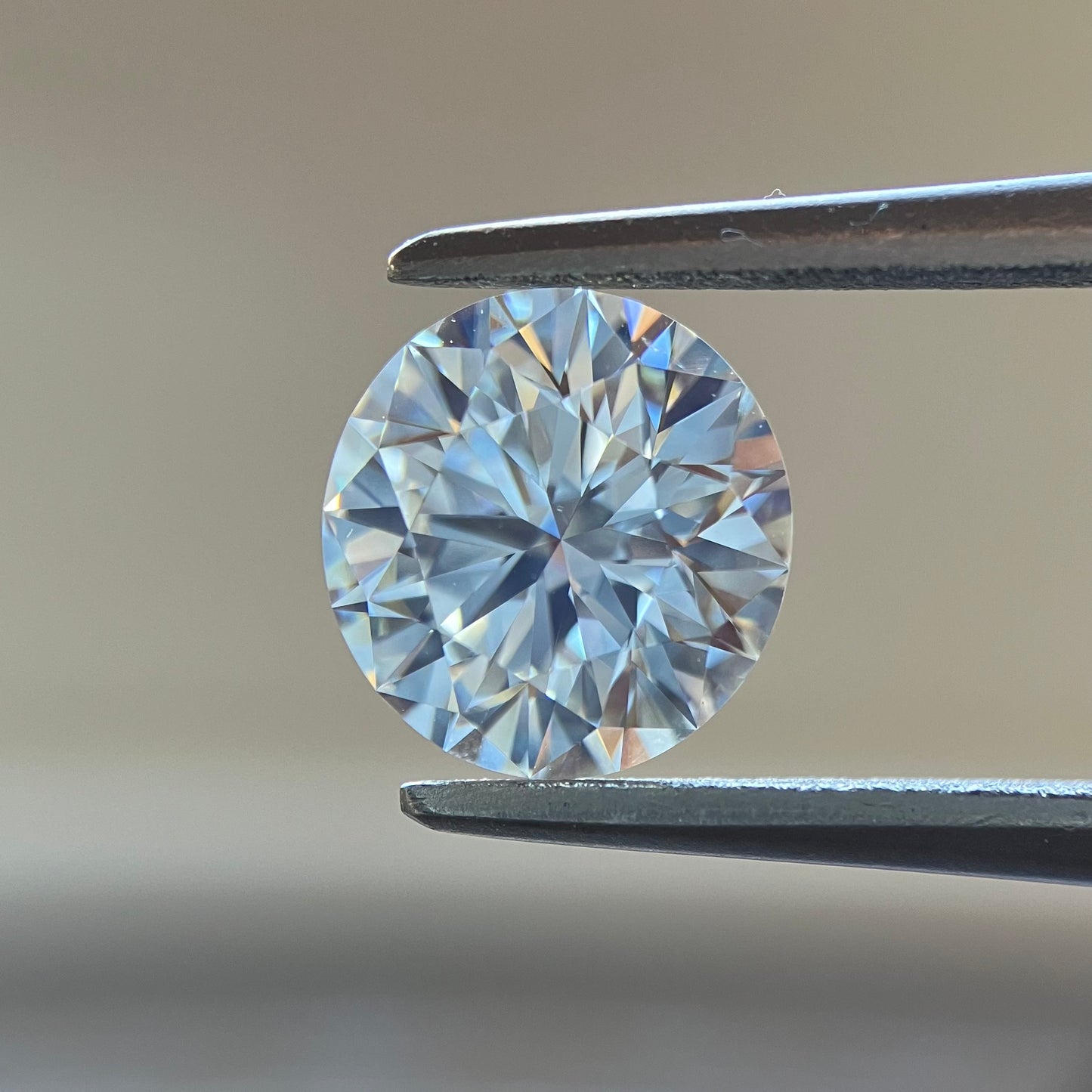 裸石 1.152ct Faint Brown(K)  VS-2 RD 中央宝石研究所ソーティング付き