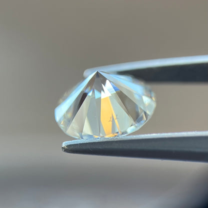 裸石 1.152ct Faint Brown(K)  VS-2 RD 中央宝石研究所ソーティング付き