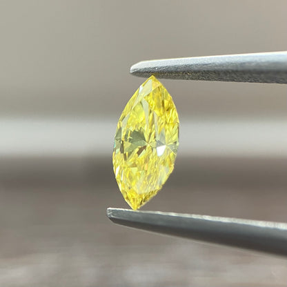 裸石 0.333ct Fancy Vivid Yellow  VVS-2 MQ AGTソーティング付き
