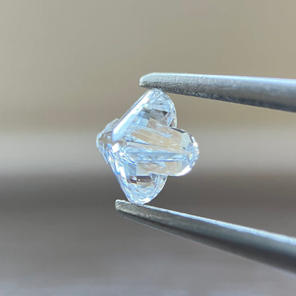 裸石 0.441ct D VS-1 花型　中央宝石研究所ソーティング付