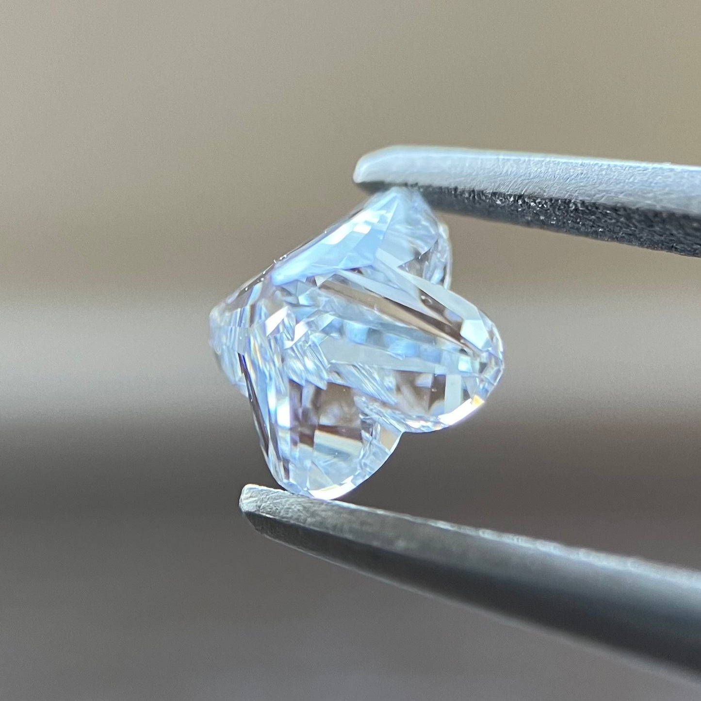 裸石 0.441ct D VS-1 花型　中央宝石研究所ソーティング付