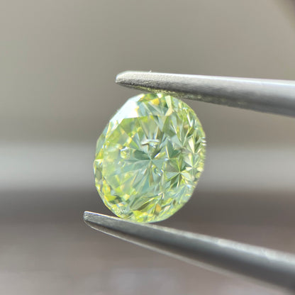 裸石 1.100ct Fancy Light Greenish Yellow I-1 RD 中央宝石研究所ソーティング付(CGL)