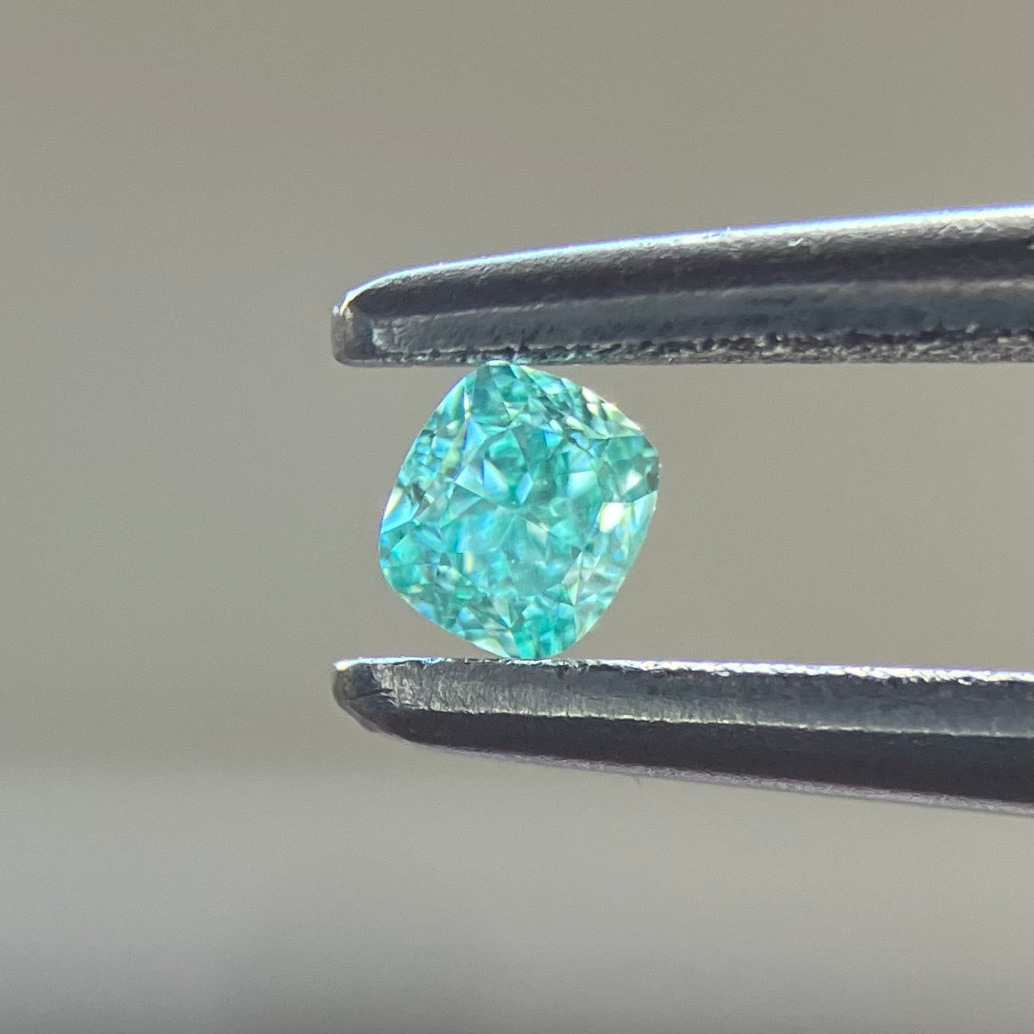 裸石 0.05ct Fancy Intense Bluish Green  CU GIA鑑定書付(GIA)