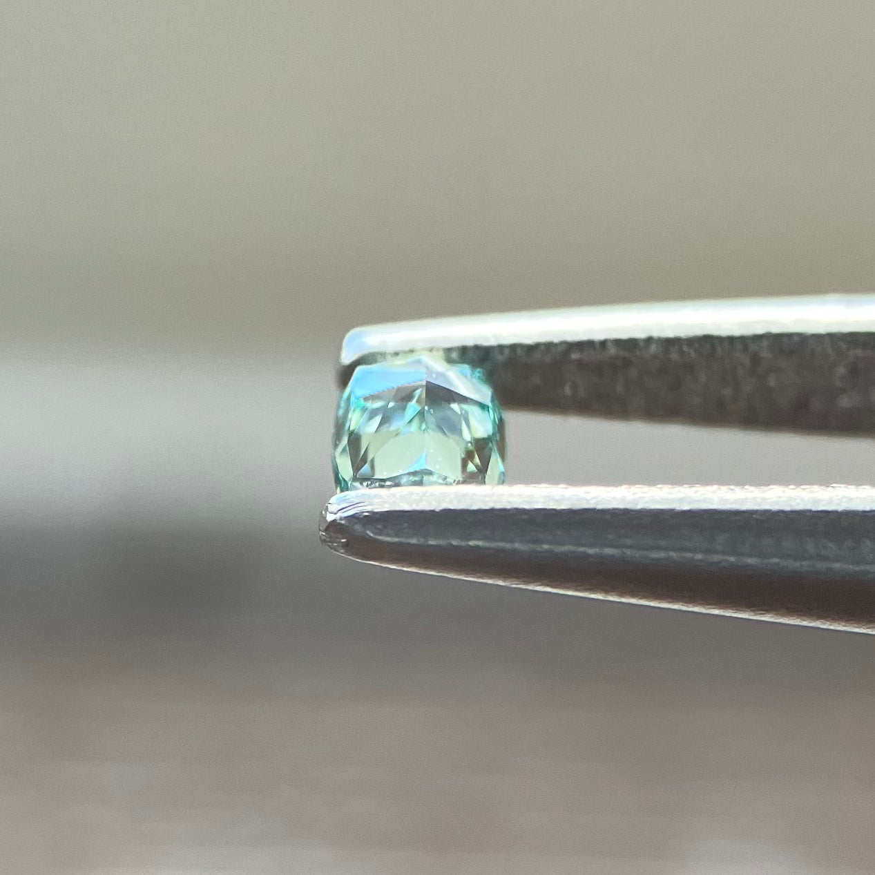 裸石 0.05ct Fancy Intense Bluish Green  CU GIA鑑定書付(GIA)