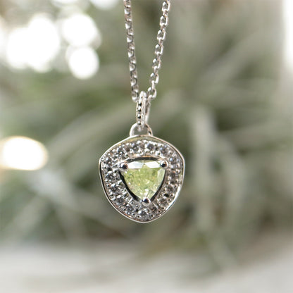 天然グリーンダイヤモンド Fancy Yellow Green 0.2ct プラチナ ネックレス｜Gallery 643