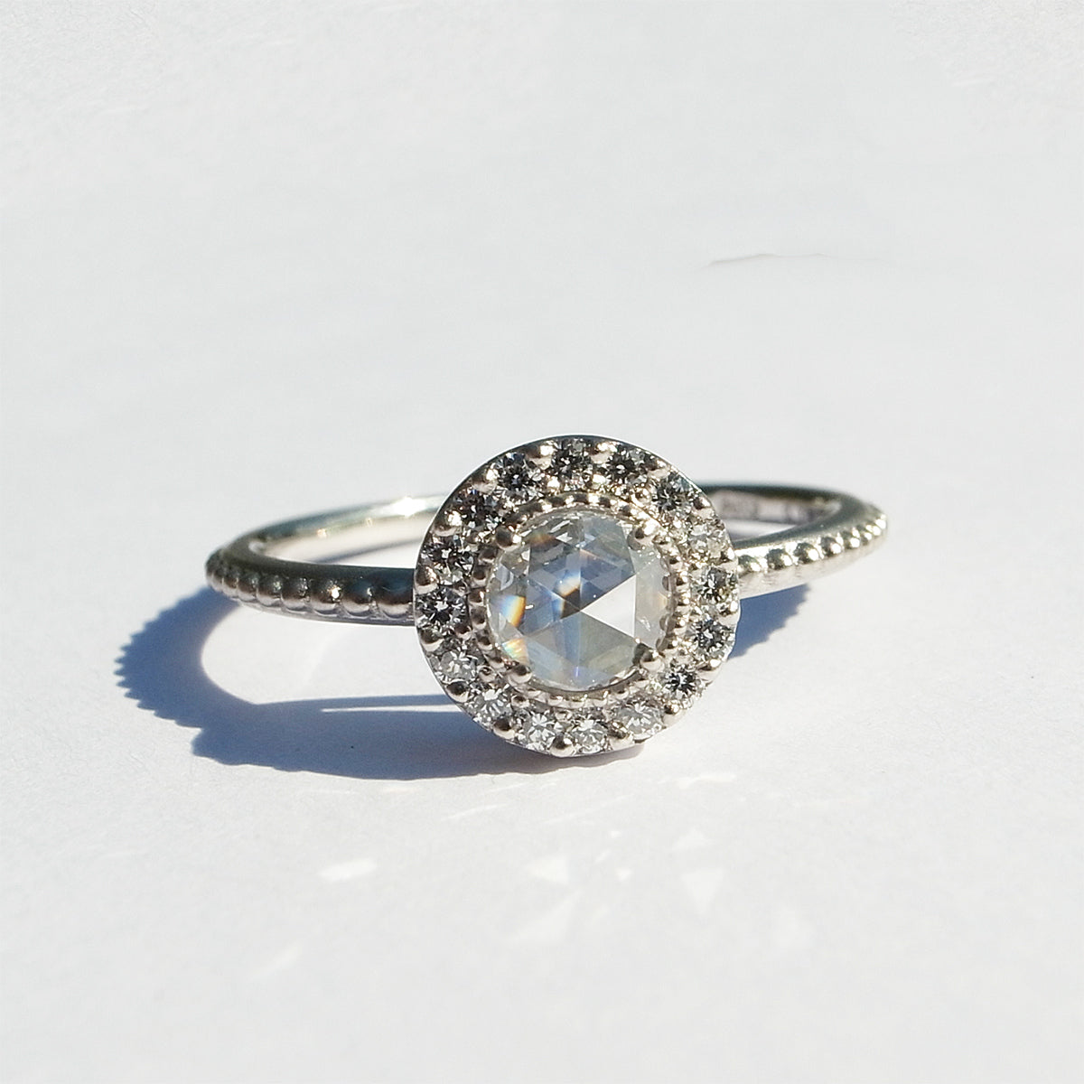 ローズカットダイヤモンド 0.18ct  メレダイヤモンド 0.14ct /PT900 リング