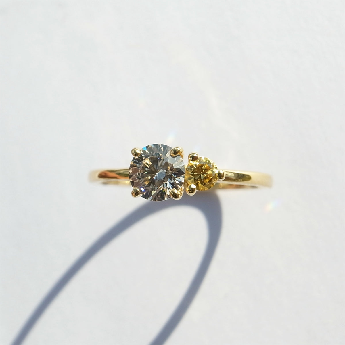 Fancy Intense Yellow ダイヤモンド 0.076ct /K18YG リング