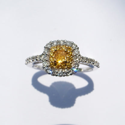 Fancy Intense Orange Yellow ダイヤモンド 0.1ct /K18YG & PT900 リング