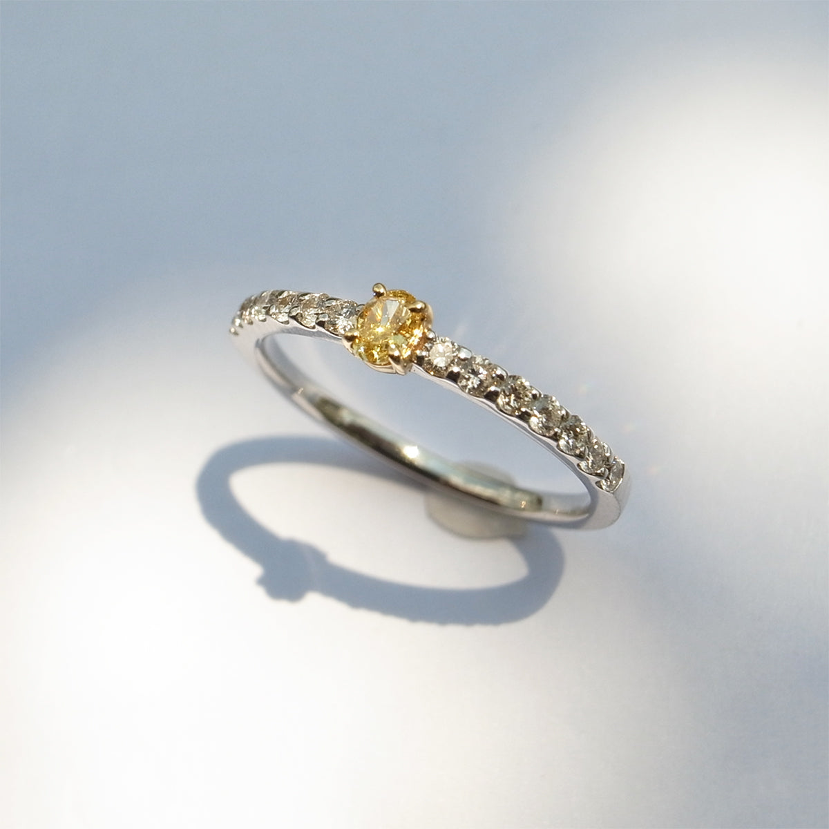 ダイヤモンド 0.1ct  & 0.21ct /プラチナ リング