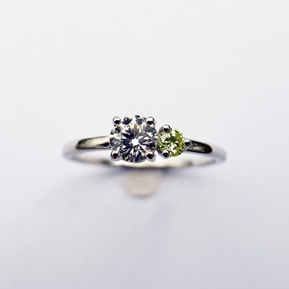 ツイン　ダイヤモンド 0.35ct  & 0.08ct /プラチナ リング