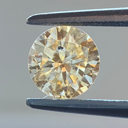 裸石 0.554ct Fancy Yellow Orange SI-2 中央宝石研究所ソーティング付