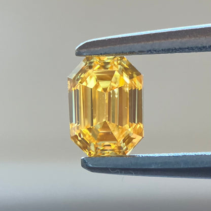 Loose diamond 0.337ct Fancy Vivid Orange Yellow SI-2 with Central Gem Laboratory sorting