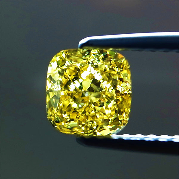 天然イエローダイヤモンド Fancy Intense Yellow 1.046ct ルース