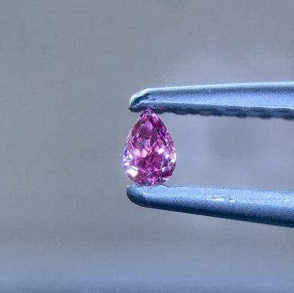 天然ピンクダイヤモンド Fancy Vivid Purplish Pink 0.05ct ルース