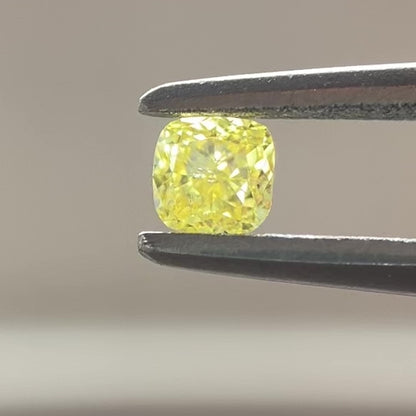 裸石 0.111ct Fancy Intense Yellow SI-1 CU 中央宝石研究所ソーティング付き