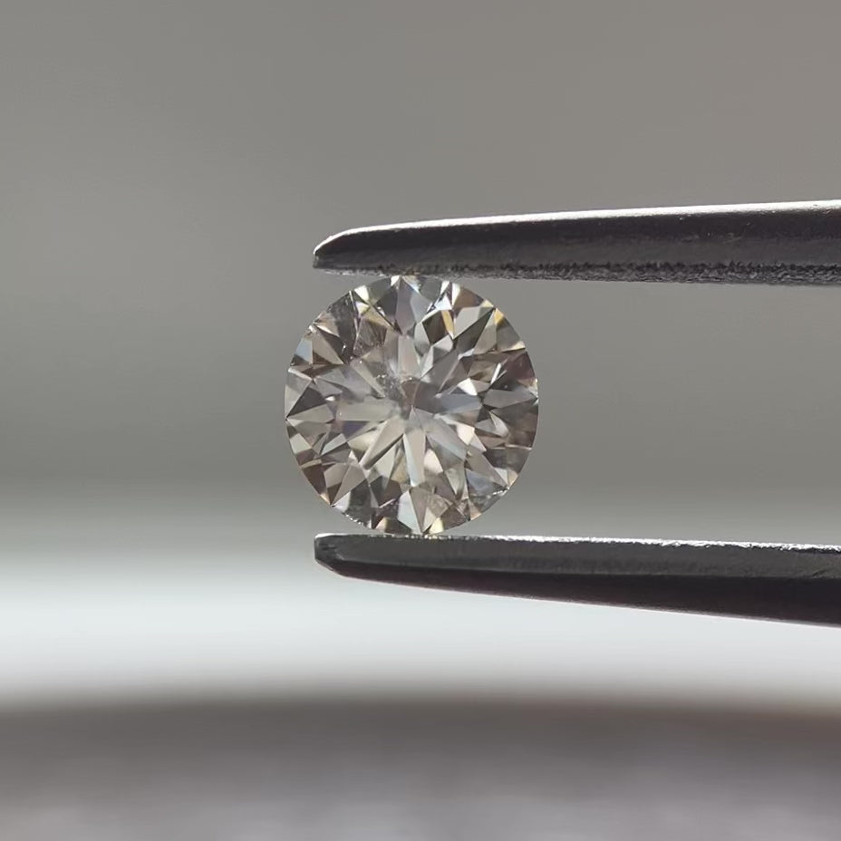 0.301ct Very Light Brown CGL付 ｜天然発色ブラウンダイヤモンド